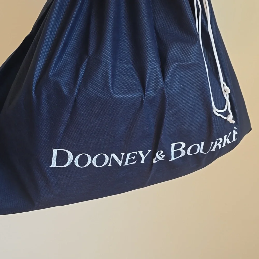 Dooney & Bourke Green Suede Bucket Bag - Picture 15 of 16